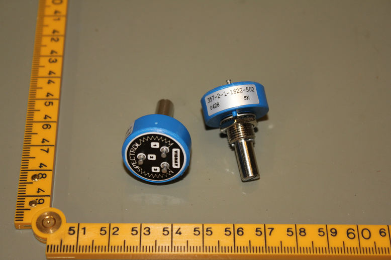 Conductive Plastic Potentiometer, Bushing Mount Type, Model 357
