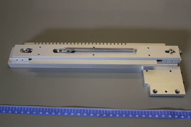 LINEAR SIDE PLATE 1, USED