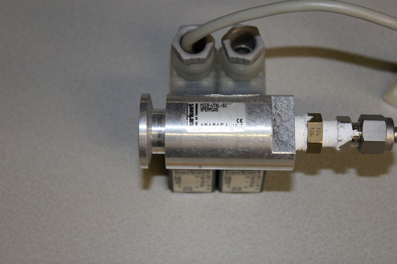 VALVE BLOCK ASSEMBLY, WITH MINIATURE SOLENOID (2X), 0201 A 1,2 FPM MS