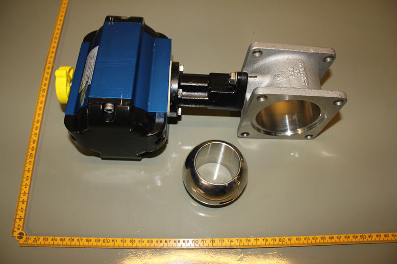 ROTARY ACTUATOR WITH GATE VALVE, USED