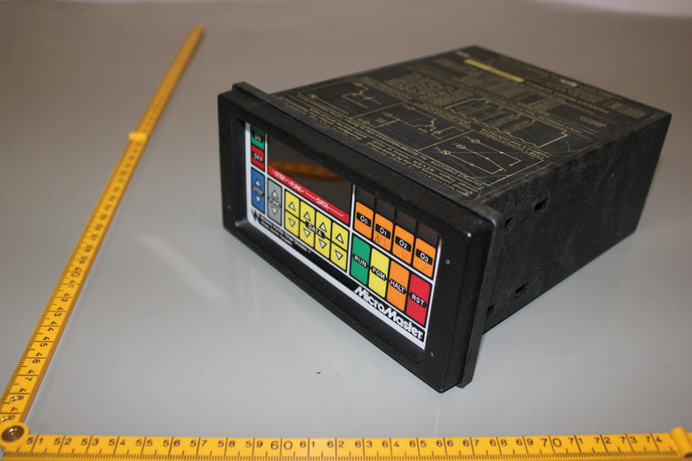MICROMASTER PROGRAMMABLE CONTROLLER, MODEL SPN0168